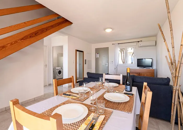 Tatil Evi Prunete - Piscine - Vue *