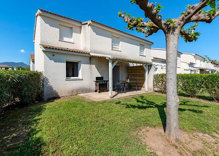 Prunete - Piscine - Vue Cervione